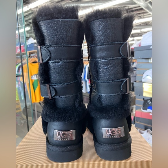 NEW UGG Skylah 1008145 Black Leather Fur Lined Boots - Picture 6 of 9